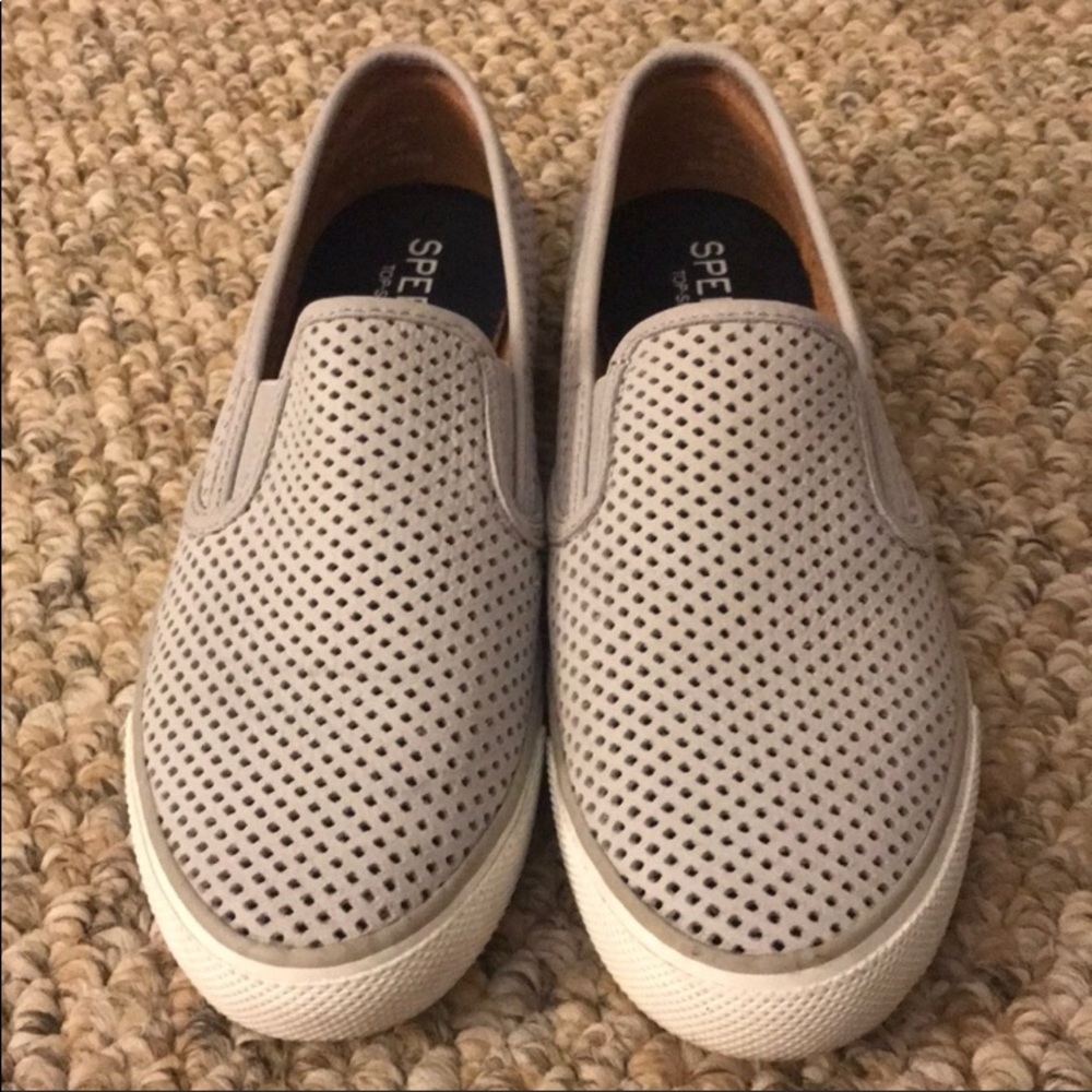 SPERRY SHOES